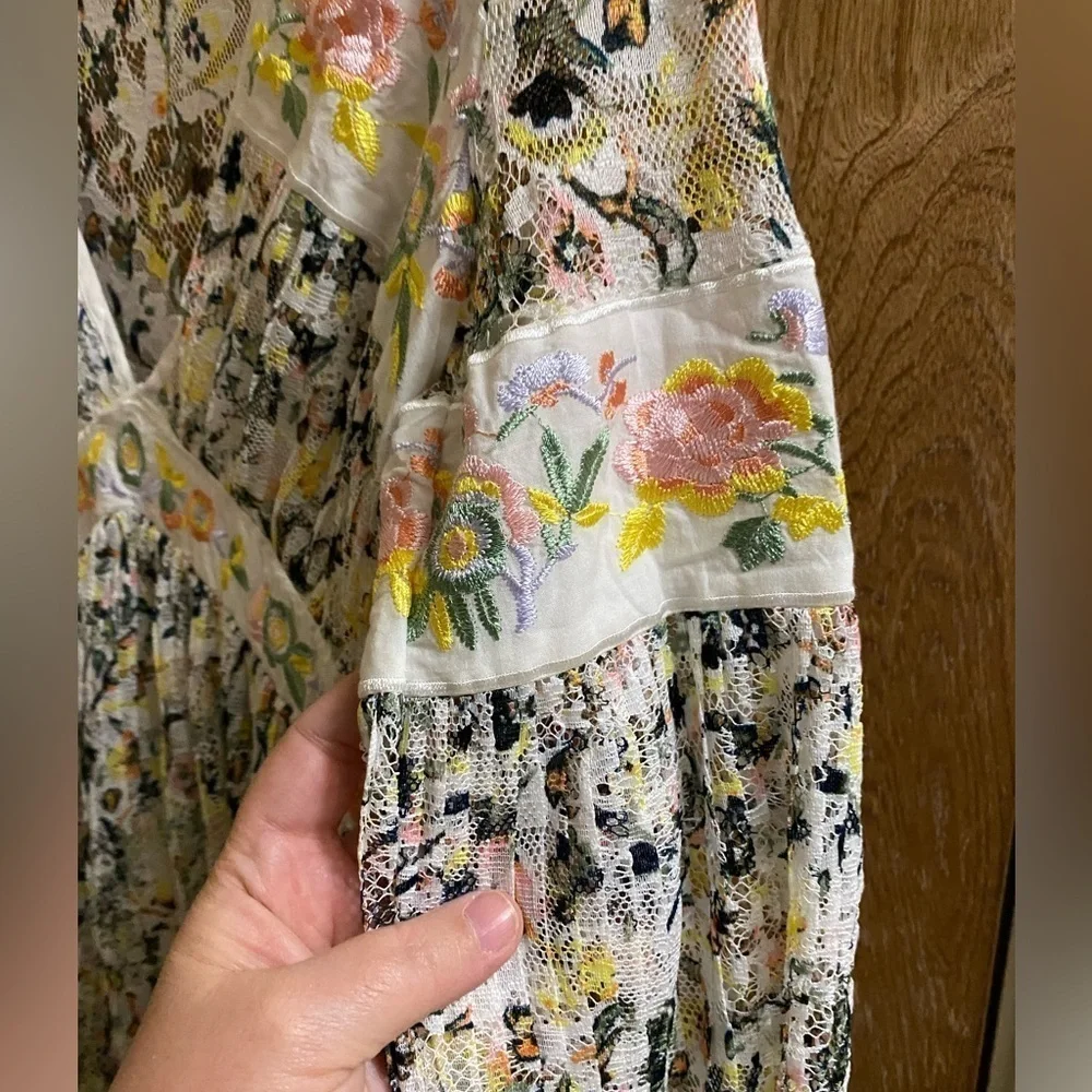 FREE PEOPLE Cherry Blossom Mini Dress in Ivory Multicolor Embroidered Mesh Sz 0